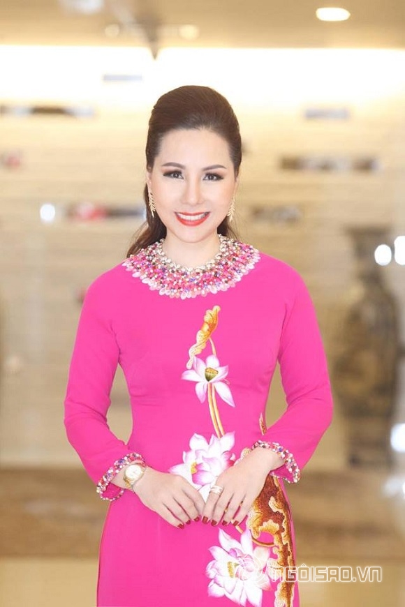 Nữ hoàng Kim Chi diện áo dài tuyệt đẹp tại diễn đàn nữ Doanh nhân Asean 0 Nữ hoàng Kim Chi, Ngô Thị Kim Chi, Queen Cà phê, Queen Coffee