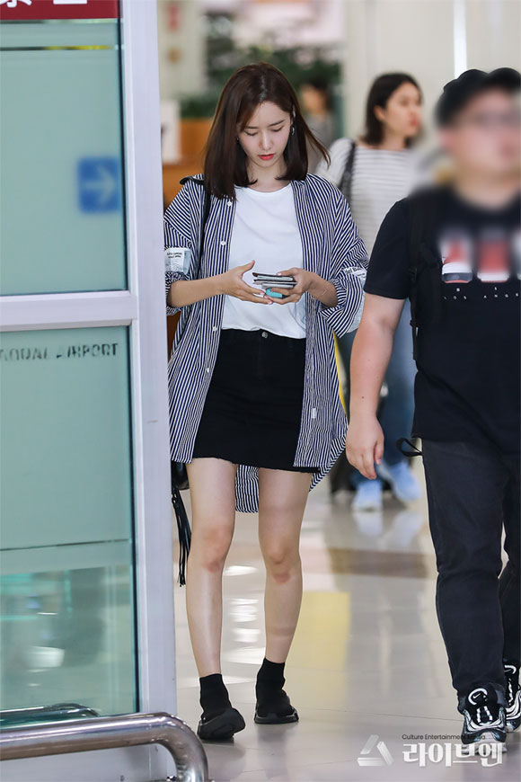Yoona, sao hàn, thời trang sân bay