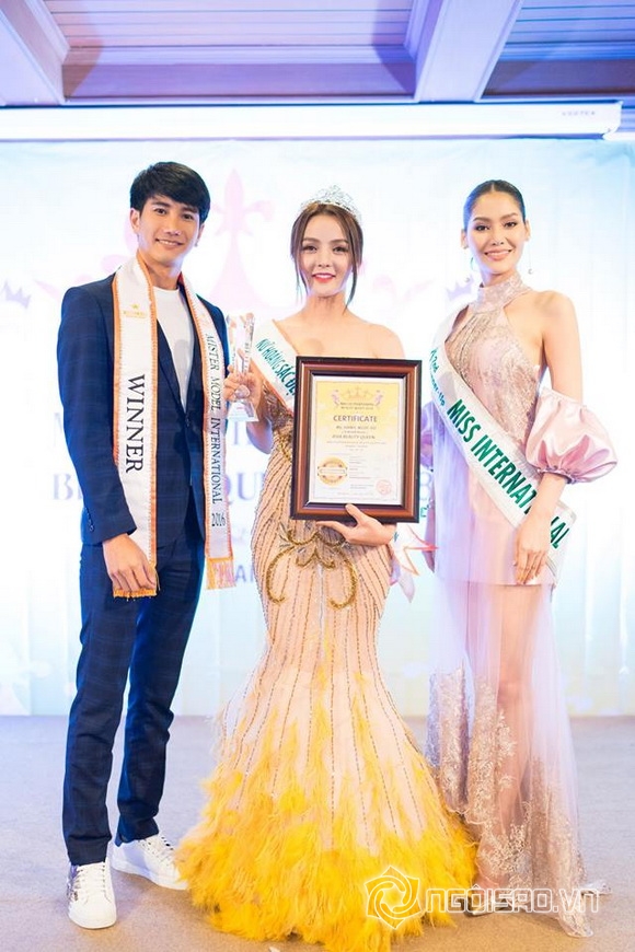 Vi Nhạn Ngọc, Nữ hoàng sắc đẹp châu Á, sao việt