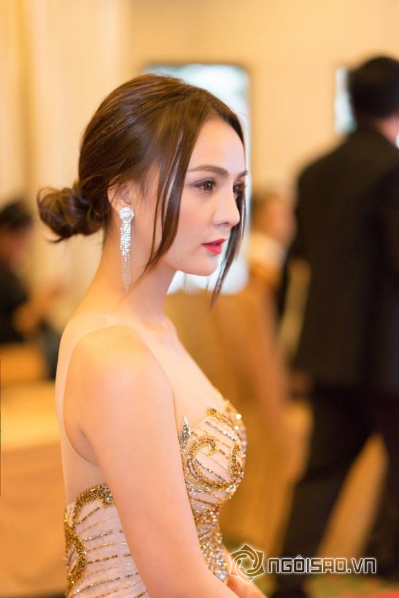 Vi Nhạn Ngọc, Nữ hoàng sắc đẹp châu Á, sao việt