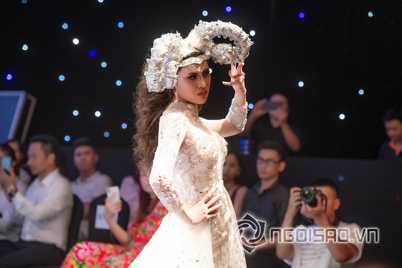 Á Hậu Thư Dung, Marry Wedding Day 2018, sao việt