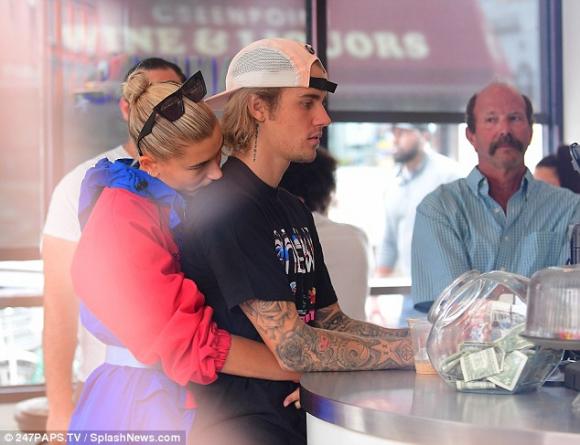Justin Bieber,Hailey Baldwin, sao hollywood