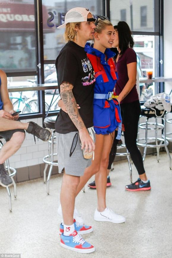 Justin Bieber,Hailey Baldwin, sao hollywood