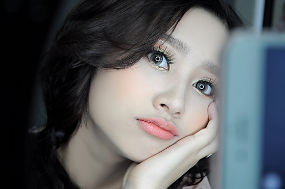 trang-diem-138-4-ngoisao.vn-w580-h385 4 cách trang điểm khi đi party, Trang điểm đẹp, BB Thanh Vân