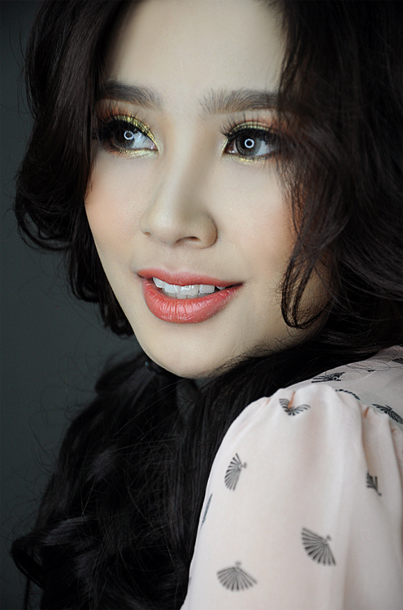 trang-diem-138-7-ngoisao.vn-w580-h877 0 cách trang điểm khi đi party, Trang điểm đẹp, BB Thanh Vân