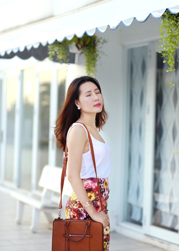 Ngô Thiên Nhân, Mỹ phẩm SkinAZ, Mỹ phẩm Hàn Quốc