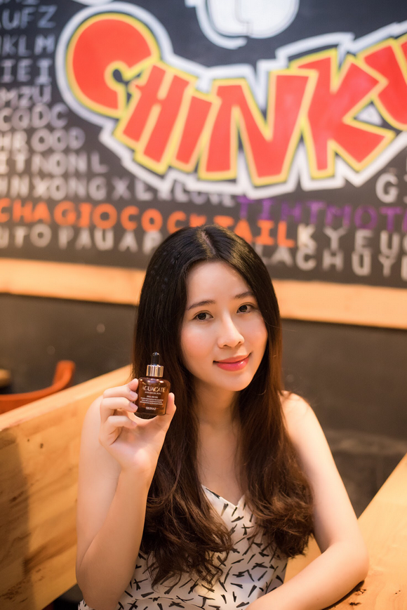 Ngô Thiên Nhân, Mỹ phẩm SkinAZ, Mỹ phẩm Hàn Quốc