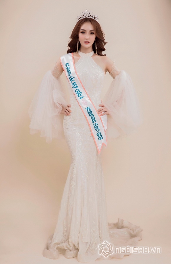 Vi Nhạn Ngọc, Nữ hoàng sắc đẹp châu Á, sao việt