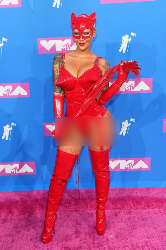 MTV VMAs 2018,thảm đỏ MTV VMAs 2018,sao Hollywood