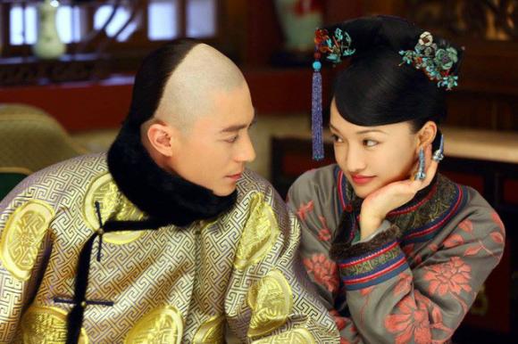 Cư dân mạng chê đã là gì, Vu Chính còn mỉa mai Châu Tấn già, 'Như Ý Truyện' như kỹ viện từ một năm trước 0 Hậu cung Như Ý truyện,Châu Tấn,Vu Chính,Hoắc Kiến Hoa