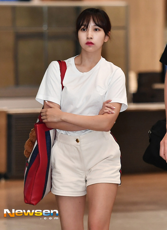 Kim So Hyun, Hyomin, sao hàn, thời trang sân bay