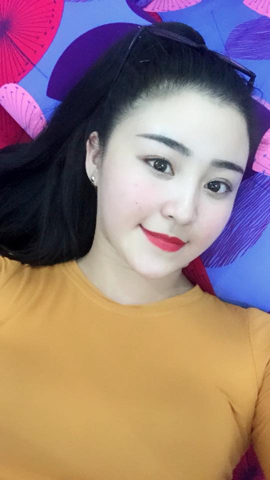 hot girl bánh tráng, hot girl bánh tráng trộn Đà Lạt, Lưu Hoài Bảo Chi