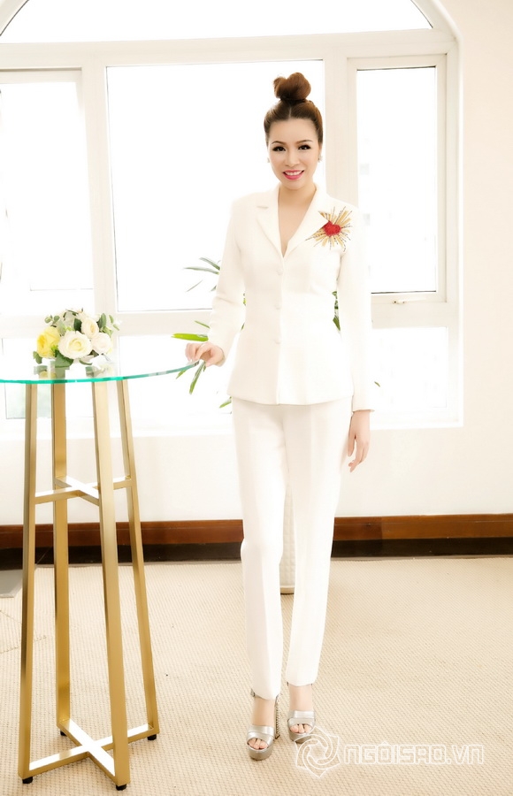 Hoa hậu Bùi Thị Hà, Sao việt