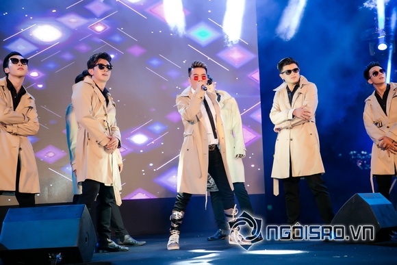 Hoa hậu Bùi Thị Hà, Sao việt