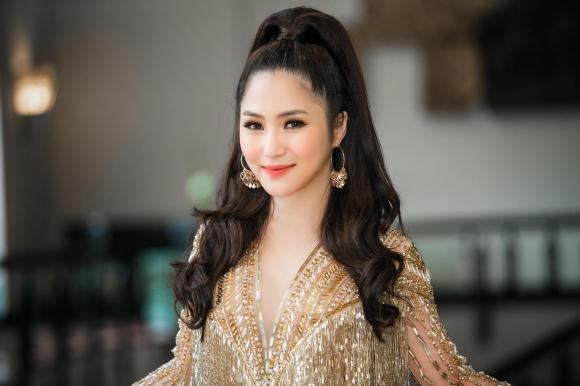 Hương Tràm, sao Việt