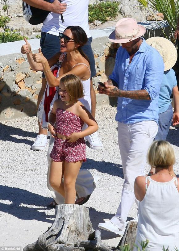 Harper Beckham,Victoria Beckham,David Beckham