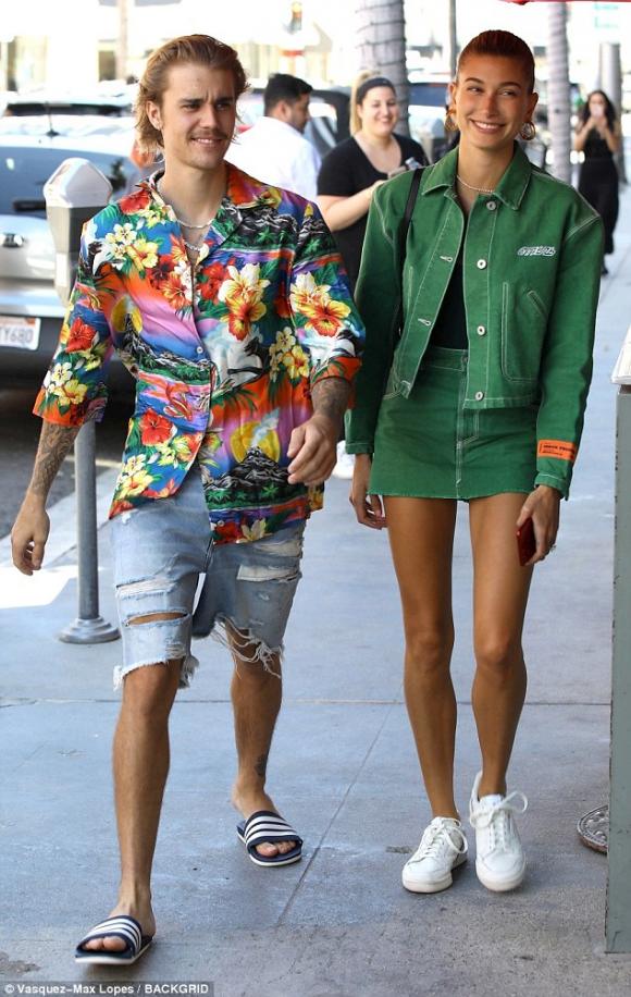 Justin Bieber,quên kéo khóa quần, sao hollywood