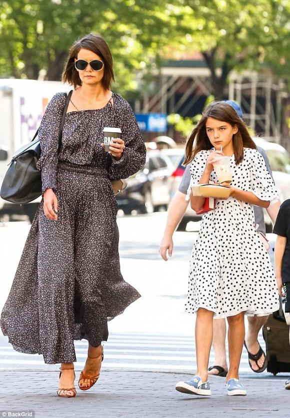 Suri Cruise,Katie Homles,Tom Cruise, sao hollywood