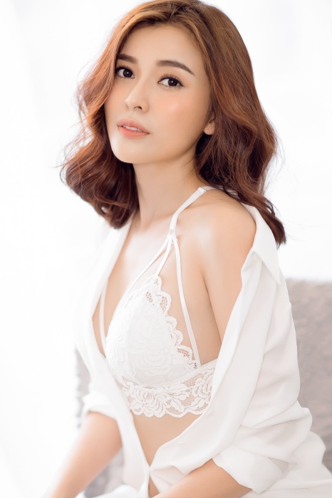 Cao Thái Hà,diễn viên Hậu duệ Mặt trời bản Việt,sao Việt