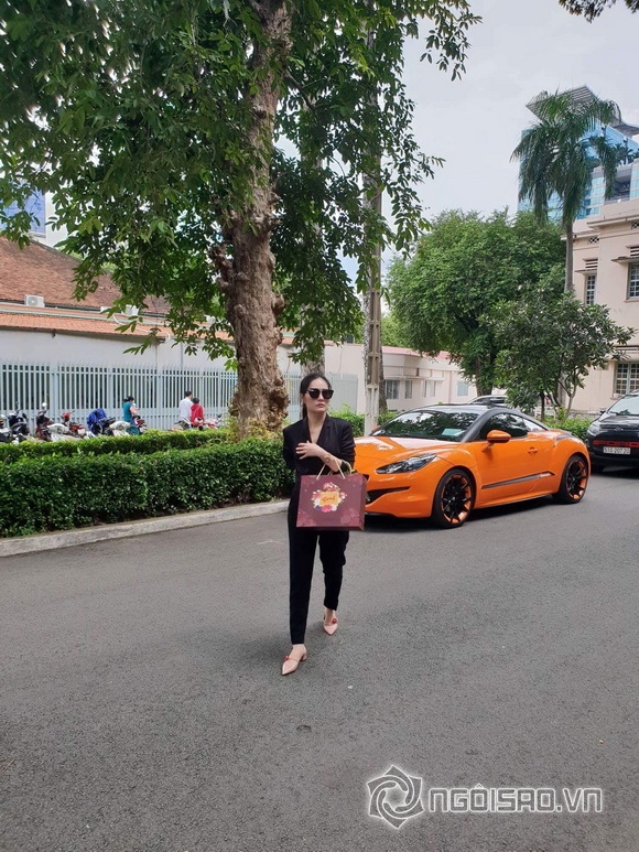 Di Băng, Sao Việt