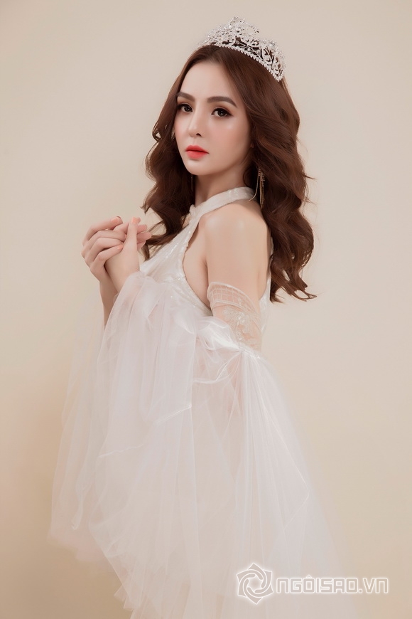 Vi Nhạn Ngọc, Tạp chí Thời Trang Trẻ, sao việt