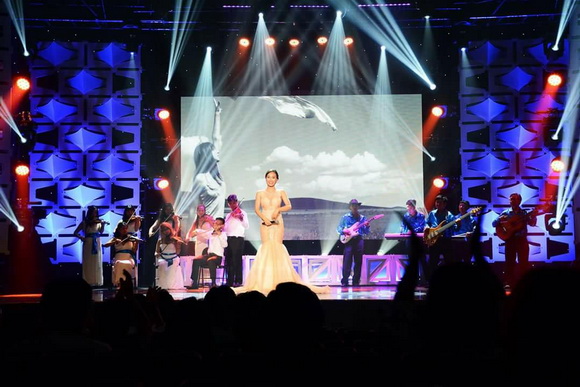 Trang Lương, Sao Việt, Hoa hậu Phụ nữ người Việt thế giới 2018