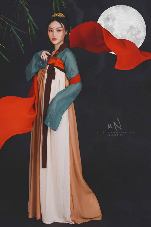 miss-beauty-thy-thy-169-6-ngoisao.vn-w580-h870 3 Miss Beauty Thy Thy, sao việt