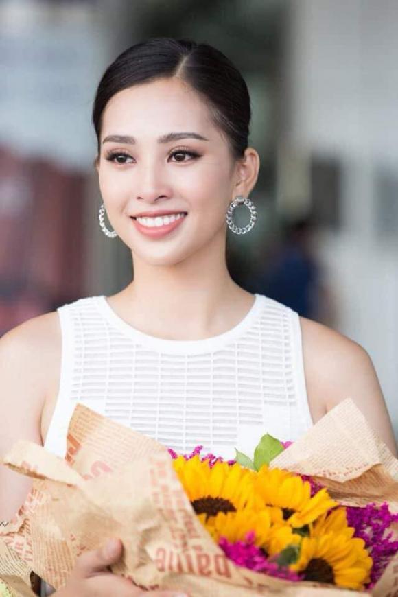 Trần Tiểu Vy,Hoa hậu Việt Nam 2018,sao Việt