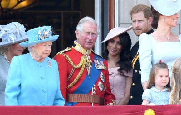 Hoàng gia Anh,Thái tử Charles,bà Camilla