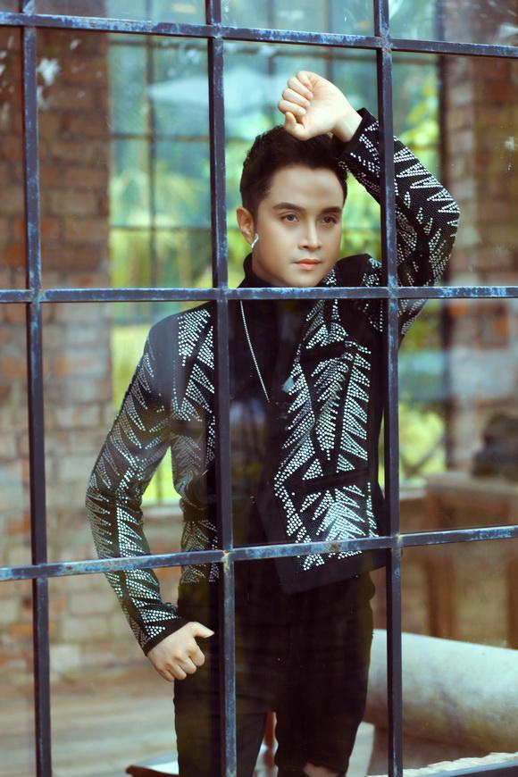 Nhật Tinh Anh, Nhạc sĩ Cao Anh Phi, sao việt