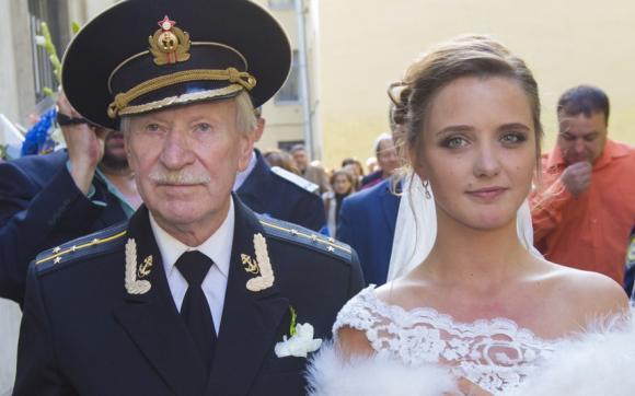 Ivan Krasko,Yuliaya Kichemasova,Natalia Krasko