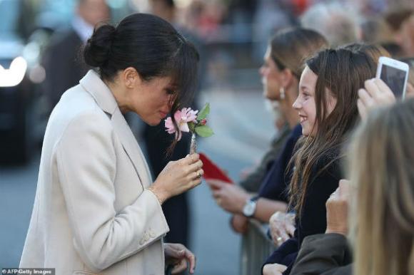 Tân công nương Anh, công nương meghan markle, hoàng gia anh