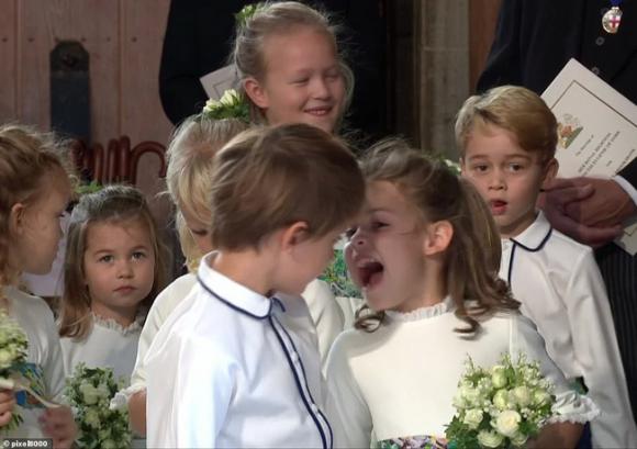 đám cưới hoàng gia, đám cưới công chúa eugenie, công chúa charlotte, hoàng tử george