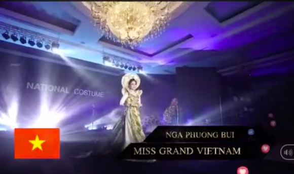 Hoa hậu Hòa bình Quốc tế,Bùi Phương Nga,trang phục dân tộc của Bùi Phương Nga
