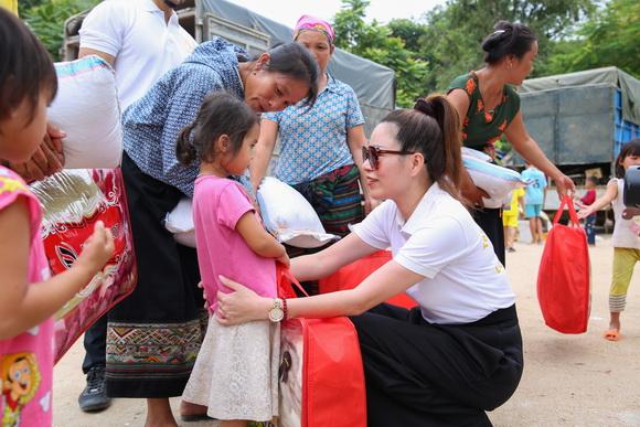 Bùi Thị Hà, Sao việt, tập đoàn bảo vệ long hoàng