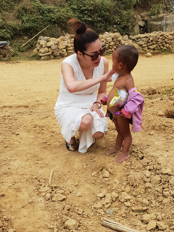 Bùi Thị Hà, Sao việt, tập đoàn bảo vệ long hoàng