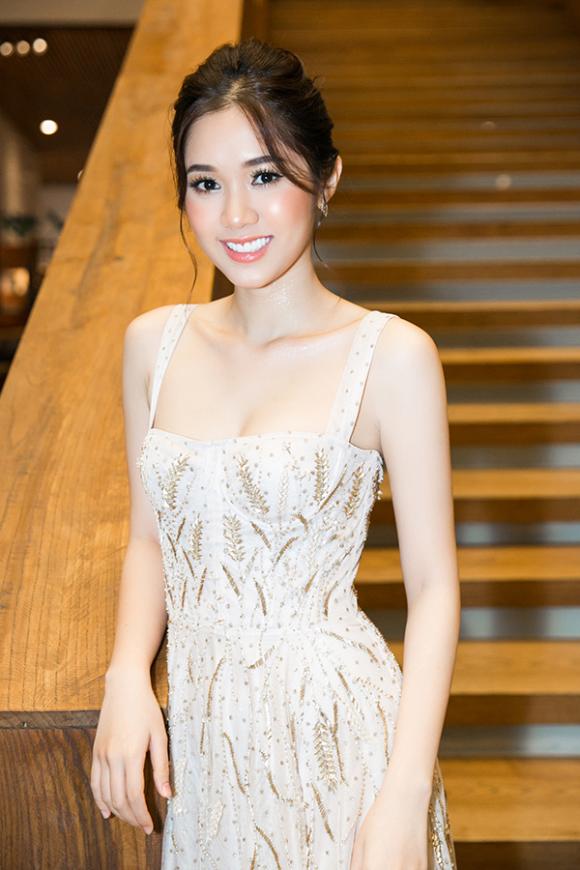 Minh Tú, Hoa hậu siêu quốc gia, sao việt