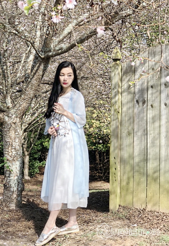 angel-pham-2210-1-ngoisao.vn-w580-h840 5 Angel Phạm, Chăm sóc da, Bông cải xanh