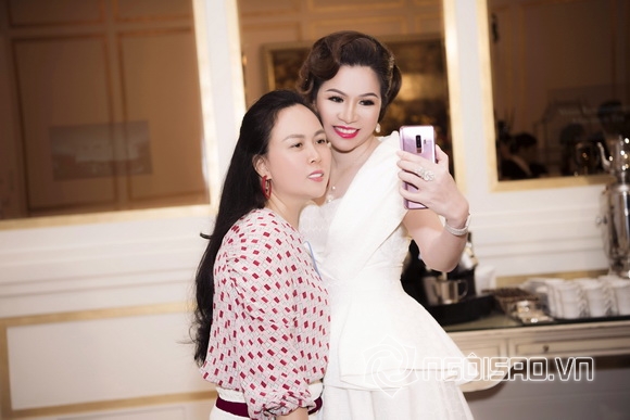 bui-thi-ha-2310-6-ngoisao.vn-w580-h387 7 Bùi Thị Hà, Đêm hội chân dài 12, Sao việt