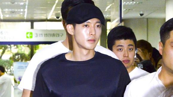 bê bối tình ái tồi tệ nhất lịch sử Kpop, Lee Byung Hun, Kim Hyun Joong