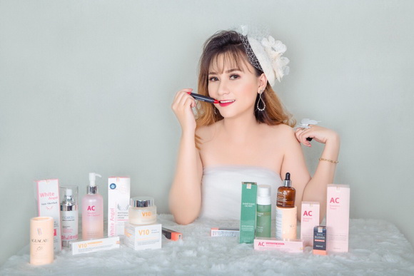 skinaz-2710-3-ngoisao.vn-w580-h387 2 Mỹ phẩm Skinaz, Mỹ phẩm thiên nhiên, Mỹ phẩm Hàn Quốc