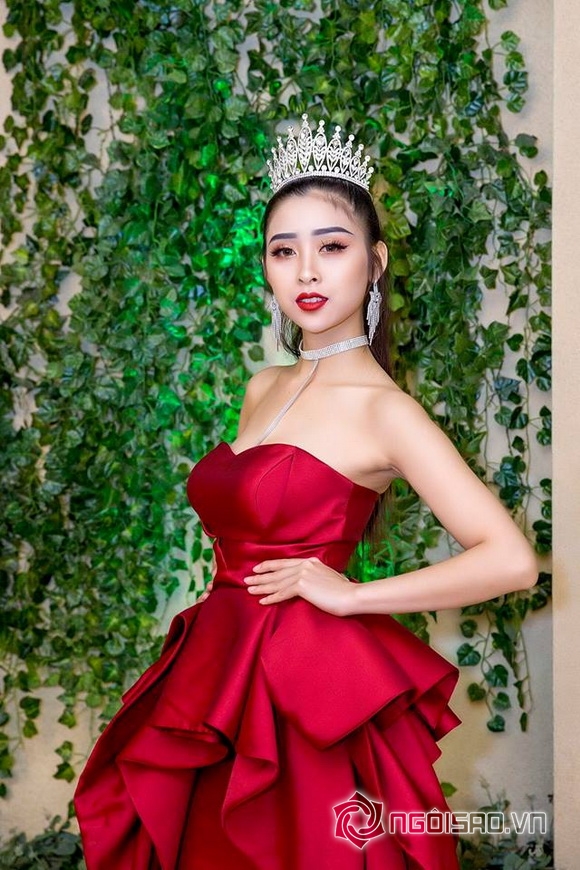 ly-kha-dy-3010-4-ngoisao.vn-w580-h870 4 Lý Khả Dy, sao việt