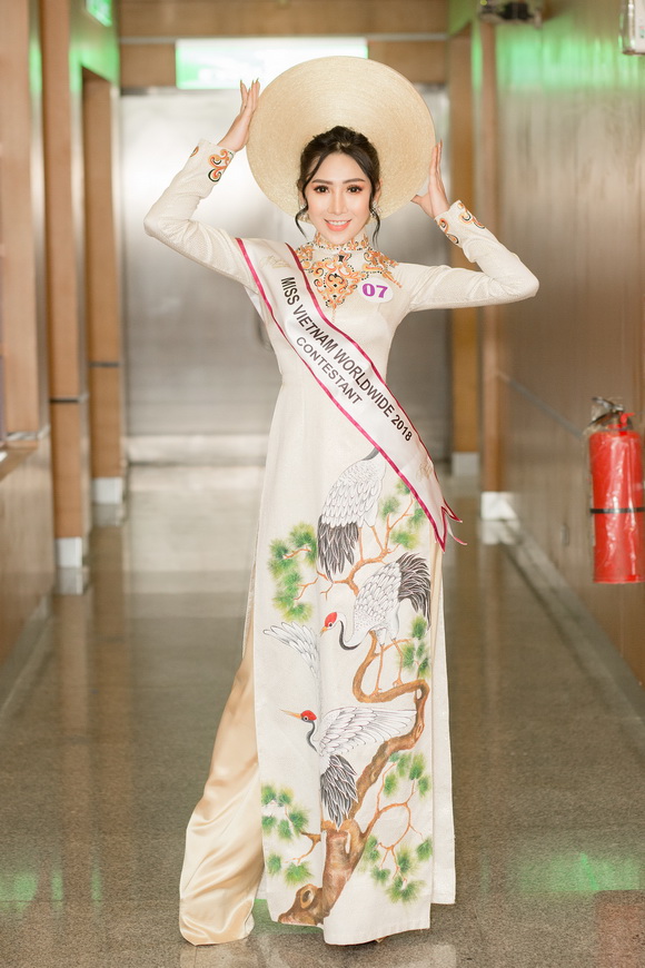 Miss Vietnam Worldwide 2018, Lê Thùy Linh, Hoa hậu Việt Nam toàn thế giới