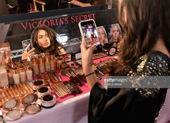 Victoria's Secret show 2018,Kendall Jenner,Bella Hadid,Gigi Hadid,Behati Prinsloo