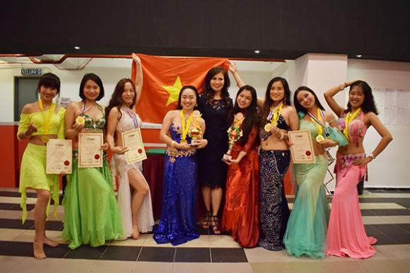 Đoàn Belly Dancer Việt Nam,nhóm AYLA BELLYDANCE,Oriental Express International 2018