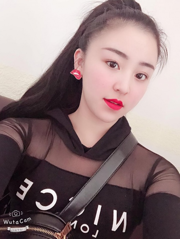 Hotgirl bánh tráng, Lưu Hoài Bảo Chi 