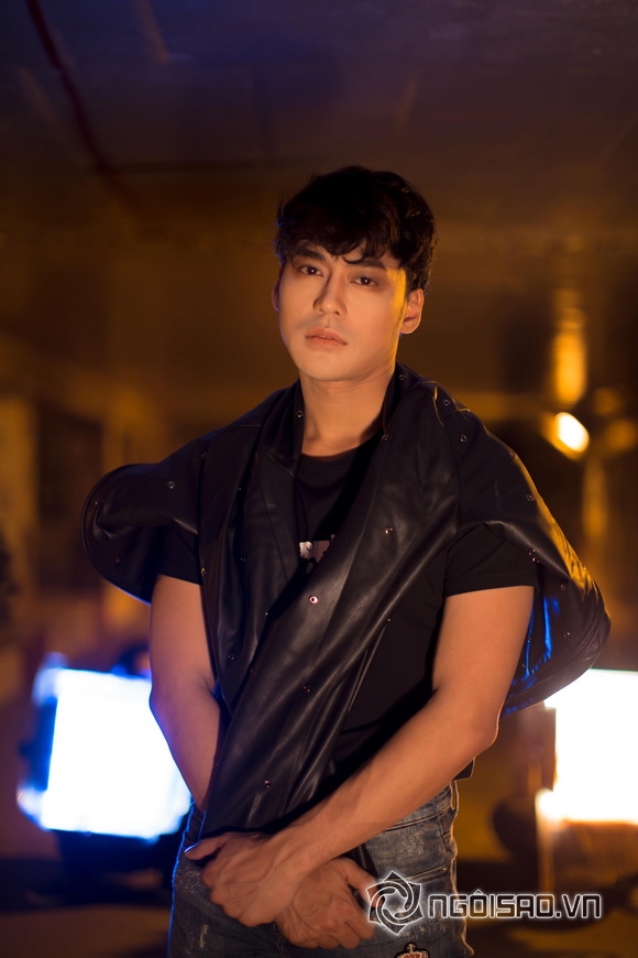 noi-dau-thau-troi-1911-6-ngoisao.vn-w580-h870 4 Phan Ngọc Luân, MV nỗi đau thấu trời