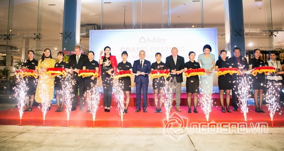 Doanh nhân Kim Kelly, Dương Quốc Nam, Vũ Khắc Tiệp