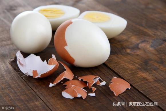ăn một quả trứng mỗi ngày, cách chăm sóc sức khỏe, ăn 1 quả trứng một ngày có sao không