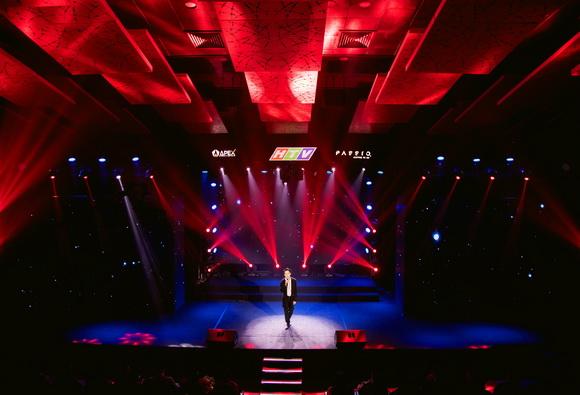 Gương mặt truyền hình 2018, Quán quân Lan Nhi, Ninh Hoàng Ngân, MC Tấn Tài